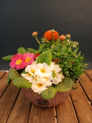 Easter Outdoor Grave Planter