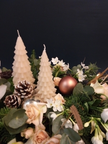 Christmas Stunning Table Arrangement